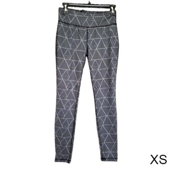 Women's Leggings Black Athletic Yoga Workout Pants Fitted XS Clearance - Picture 1 of 6